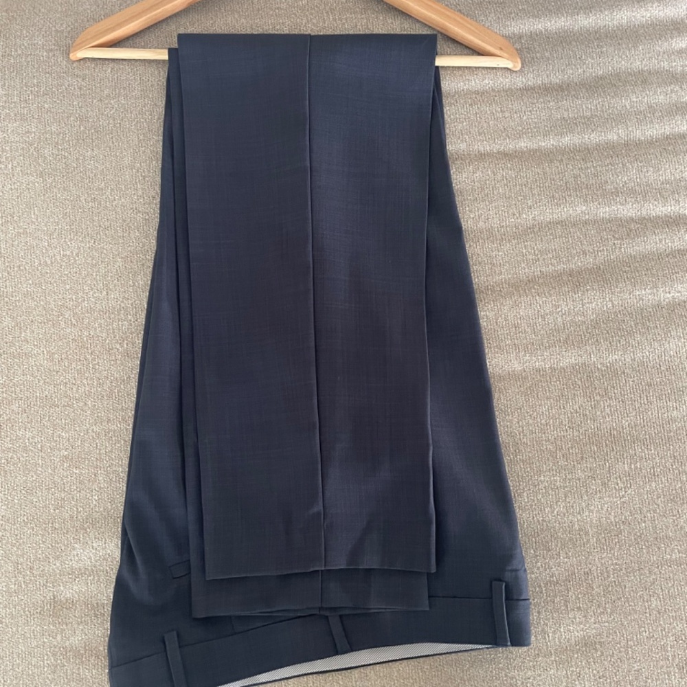 Perry Ellis Portfolio Slacks - Picture 2 of 3